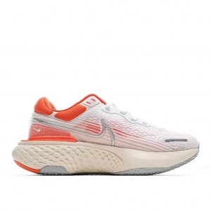 Tênis Nike ZoomX Invincible Run - Branco e Laranja - Masculino