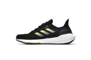 Tênis Adidas UltraBoost 22 Heat.RDY - Preto e Verde - Masculino 