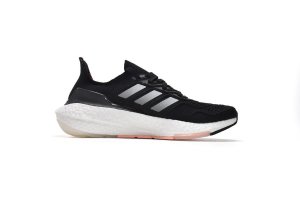 Tênis Adidas UltraBoost 22 Heat.RDY - Preto e Laranja - Feminino