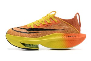 Tênis Nike Air Zoom AlphaFly Next 2 - Laranja e Amarelo - Masculino  